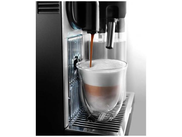 Кофемашина капсульная De'Longhi Nespresso Lattissima Pro EN 750.MB